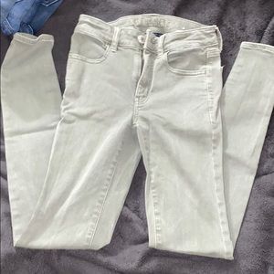 Women’s jeans
